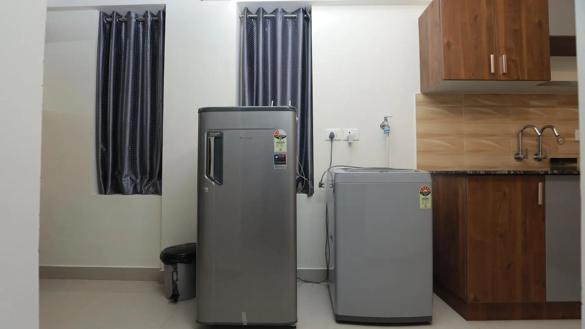 Lavender Airport Suite Nedumbassery
